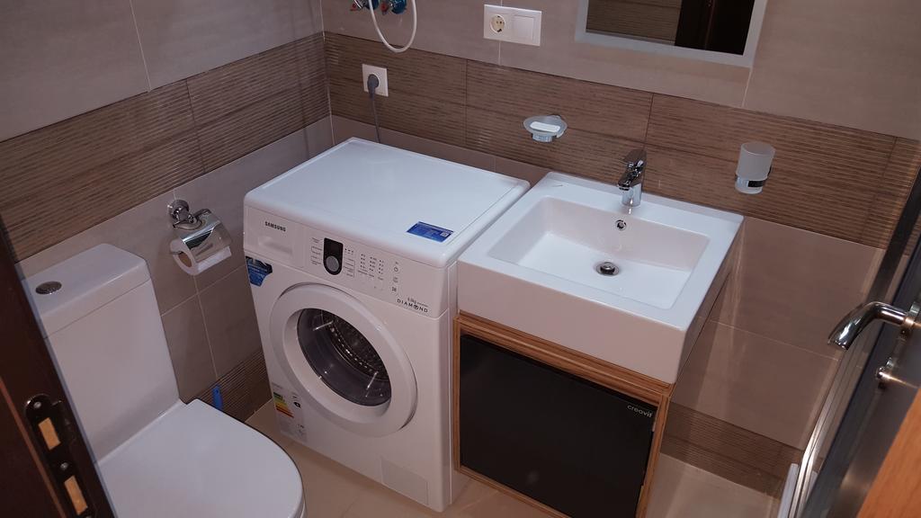 Mimino Apartment Deluxe First Line Batumi Quarto foto